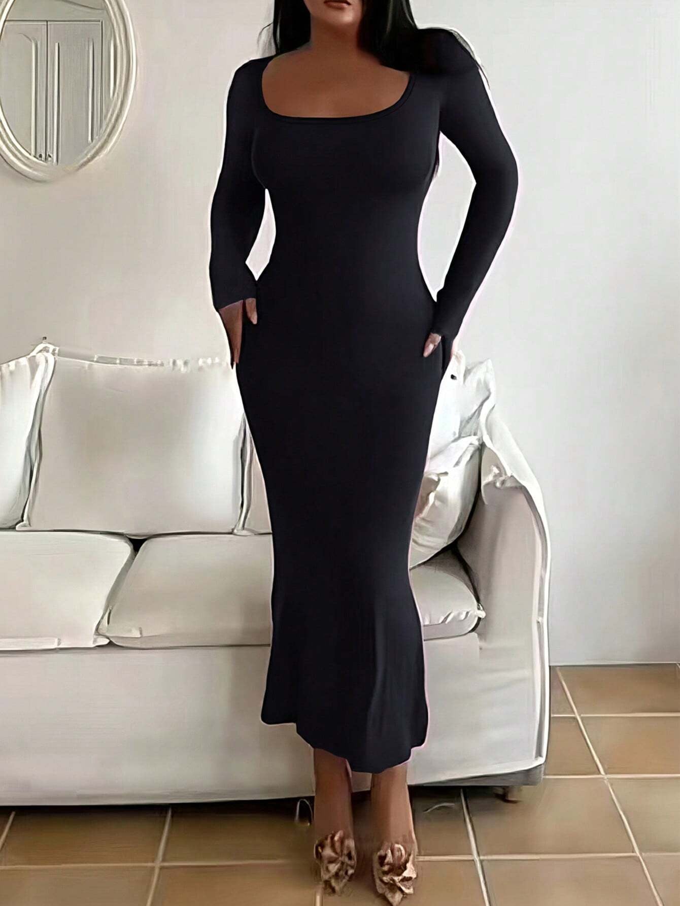 INAWLY Solva Solid Scoop Neck Bodycon Dress